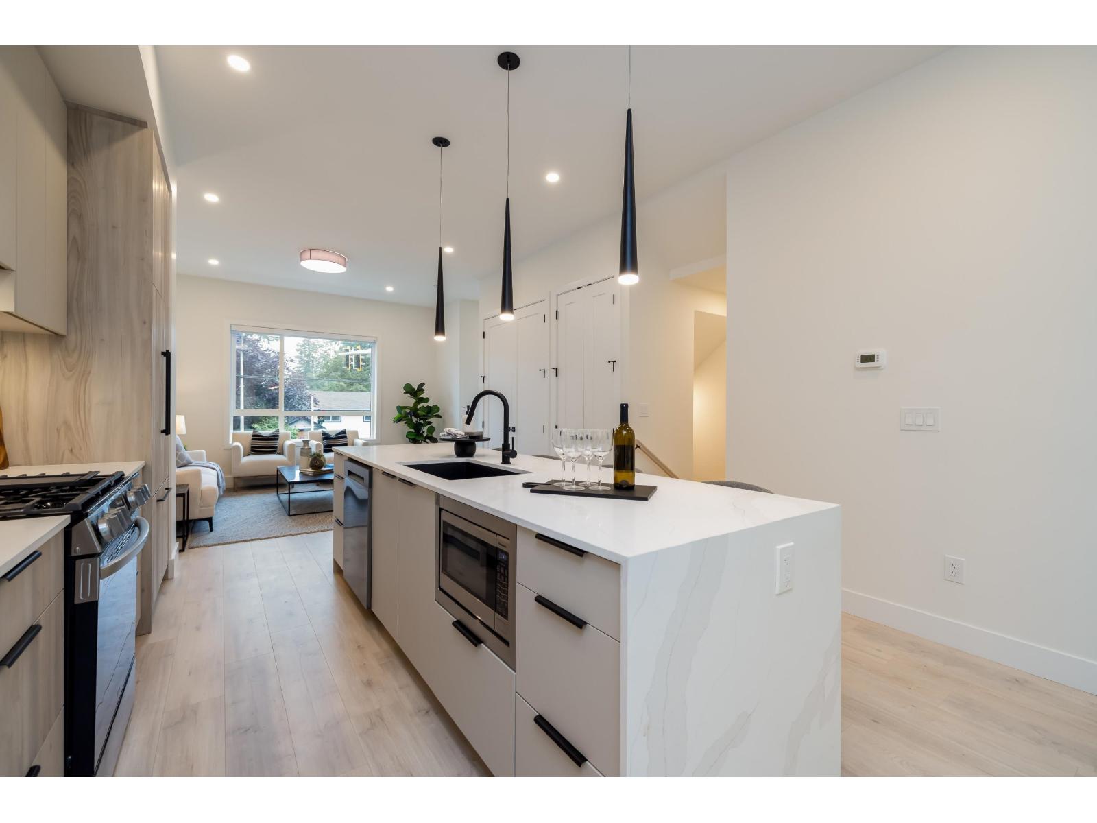 4538 208 Street, Langley, British Columbia  V3A 3G5 - Photo 6 - R3061204