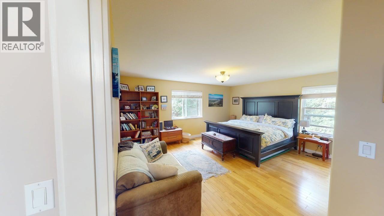 6323 Moose Point Drive, 100 Mile House, British Columbia  V0K 2K1 - Photo 20 - R3026188