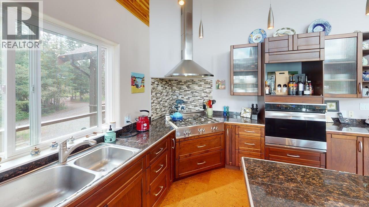 6323 Moose Point Drive, 100 Mile House, British Columbia  V0K 2K1 - Photo 17 - R3026188