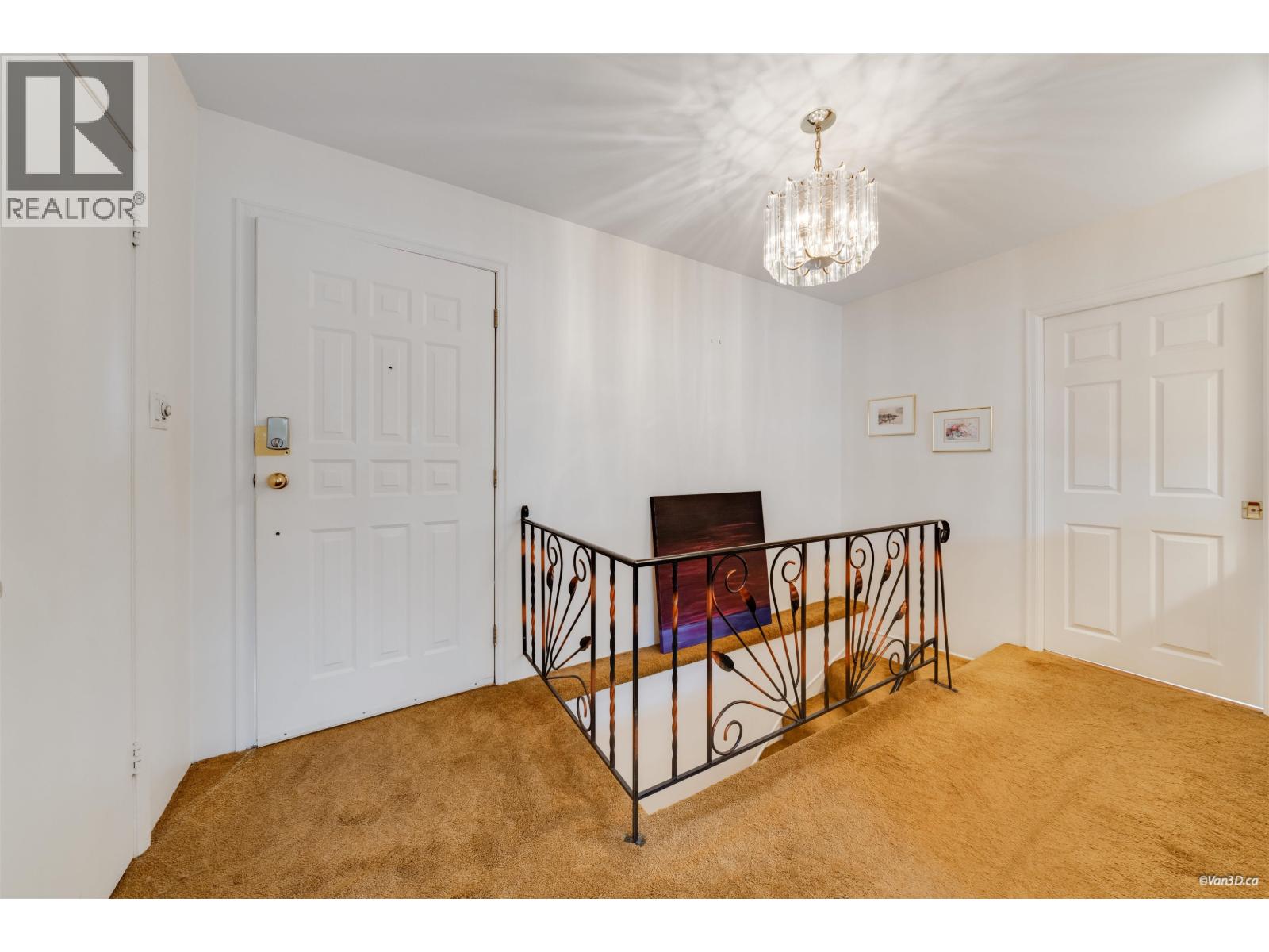 854 Kinsac Street, Coquitlam, British Columbia  V3J 4T7 - Photo 16 - R3061059