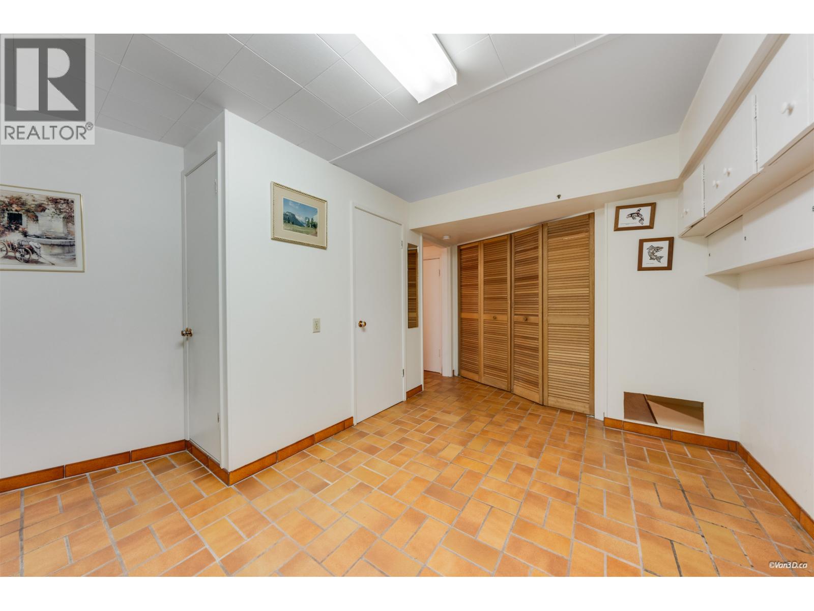 854 Kinsac Street, Coquitlam, British Columbia  V3J 4T7 - Photo 30 - R3061059