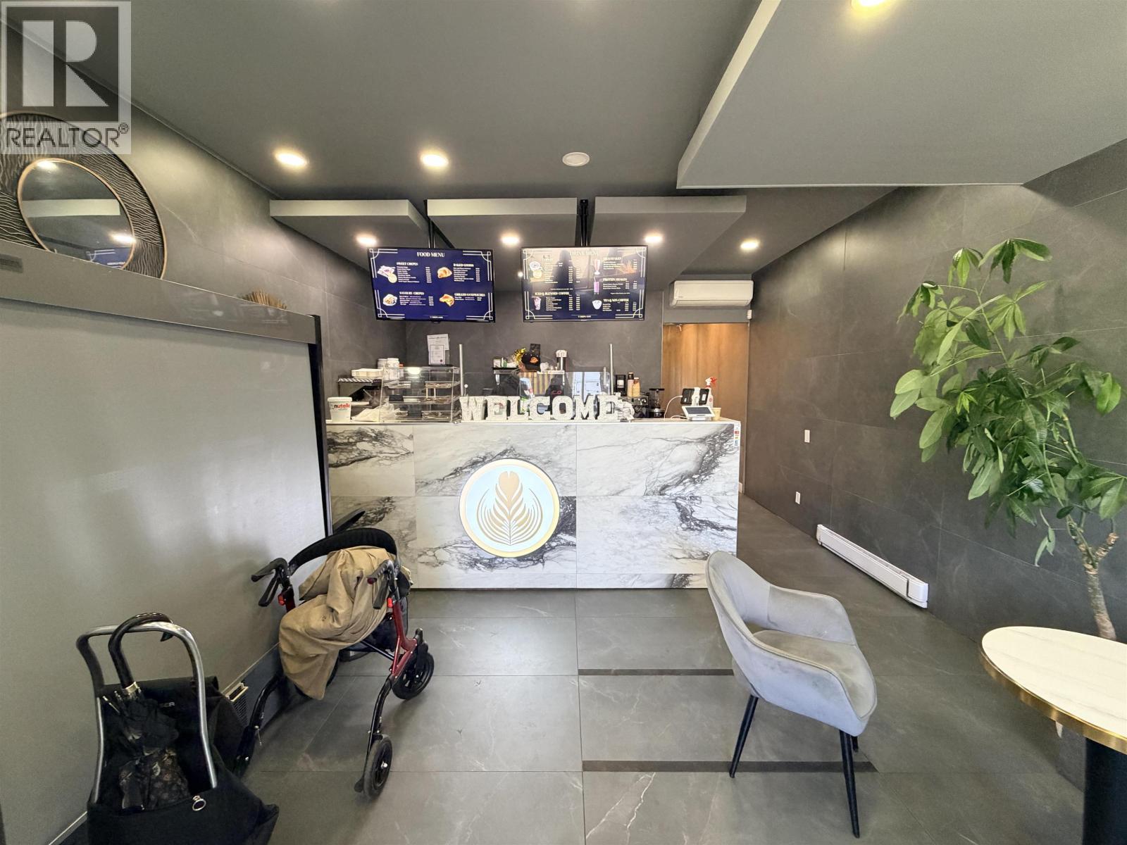 8030 Granville Street, Vancouver, British Columbia  V6P 4Z4 - Photo 3 - C8073168