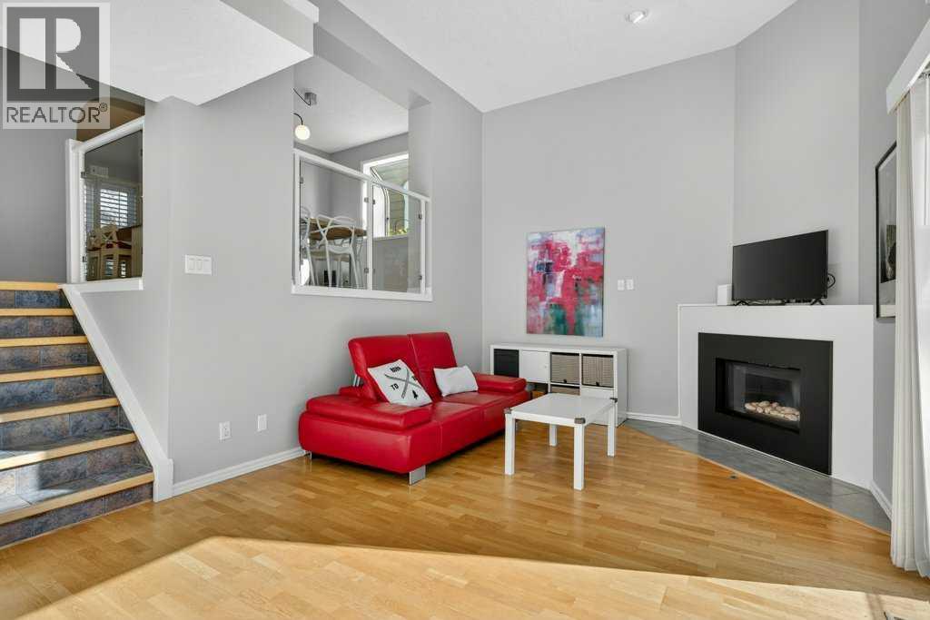 3839 Point Mckay Road Nw, Calgary, Alberta  T3B 4V7 - Photo 5 - A2264508