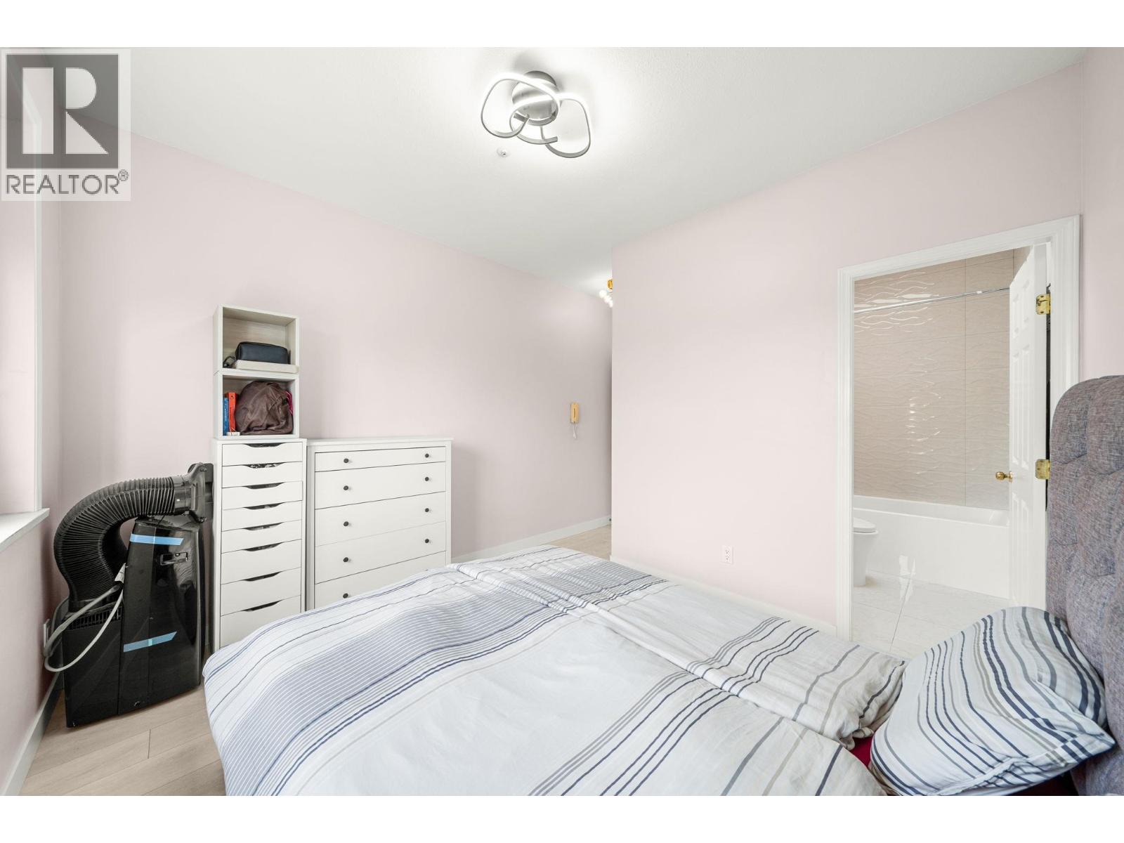 5657 Kerr Street, Vancouver, British Columbia  V5R 4B5 - Photo 12 - R3060503