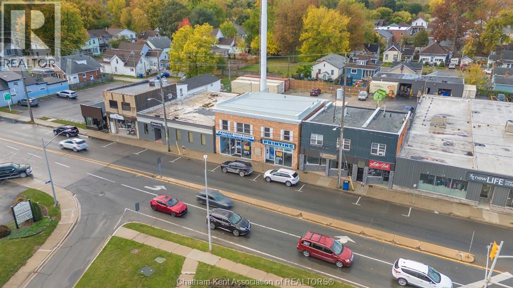 MLS# 25026281: 210-212 QUEEN STREET, Chatham, Canada