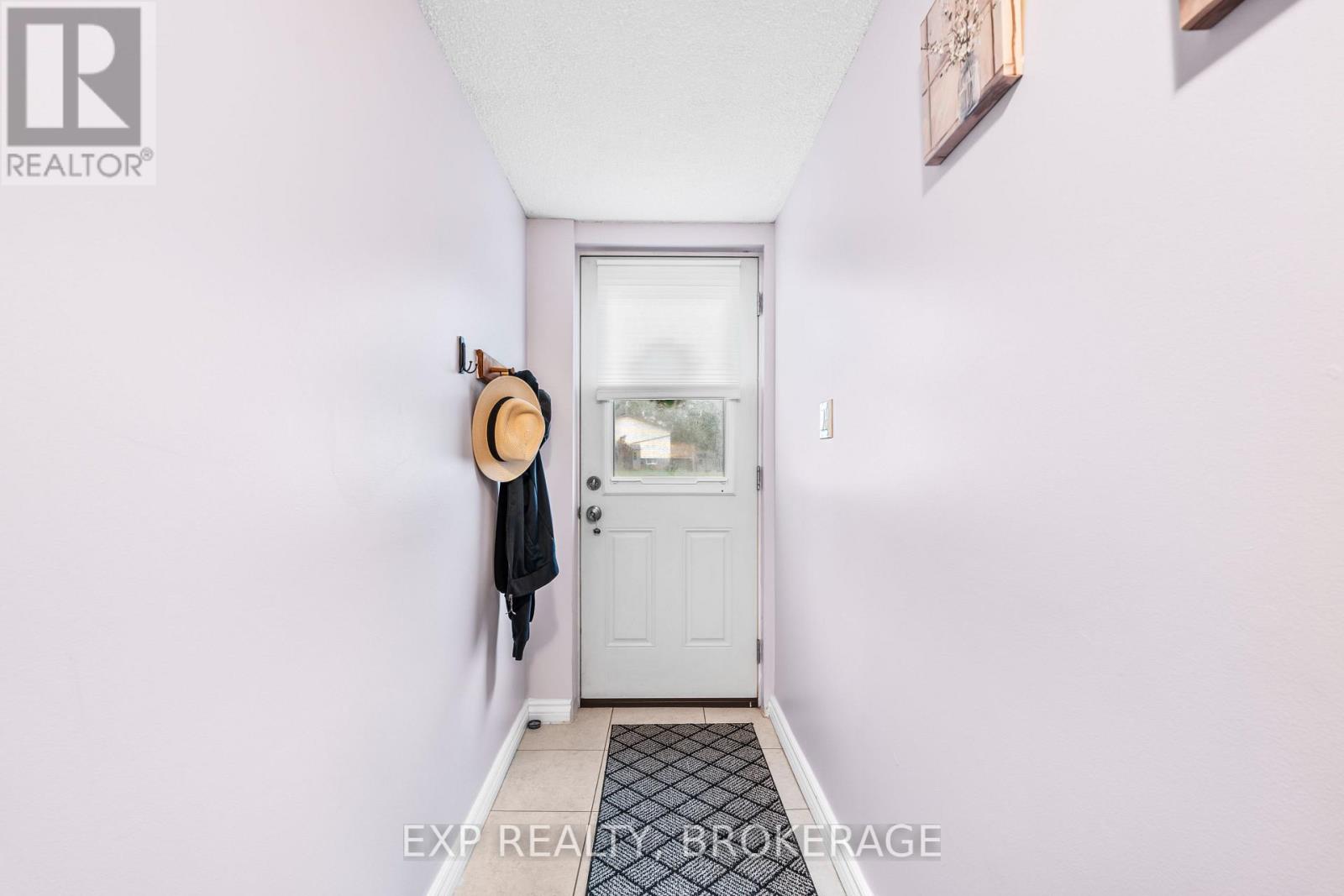 968 Kenshaw Street, Kingston (North Of Taylor-Kidd Blvd), Ontario  K7P 1M1 - Photo 22 - X12477574