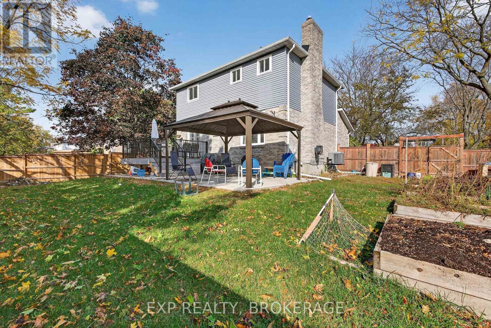 50 Chartwell Crescent, Kingston (Kingston East (Incl Barret Crt)), Ontario  K7K 6P3 - Photo 42 - X12477578