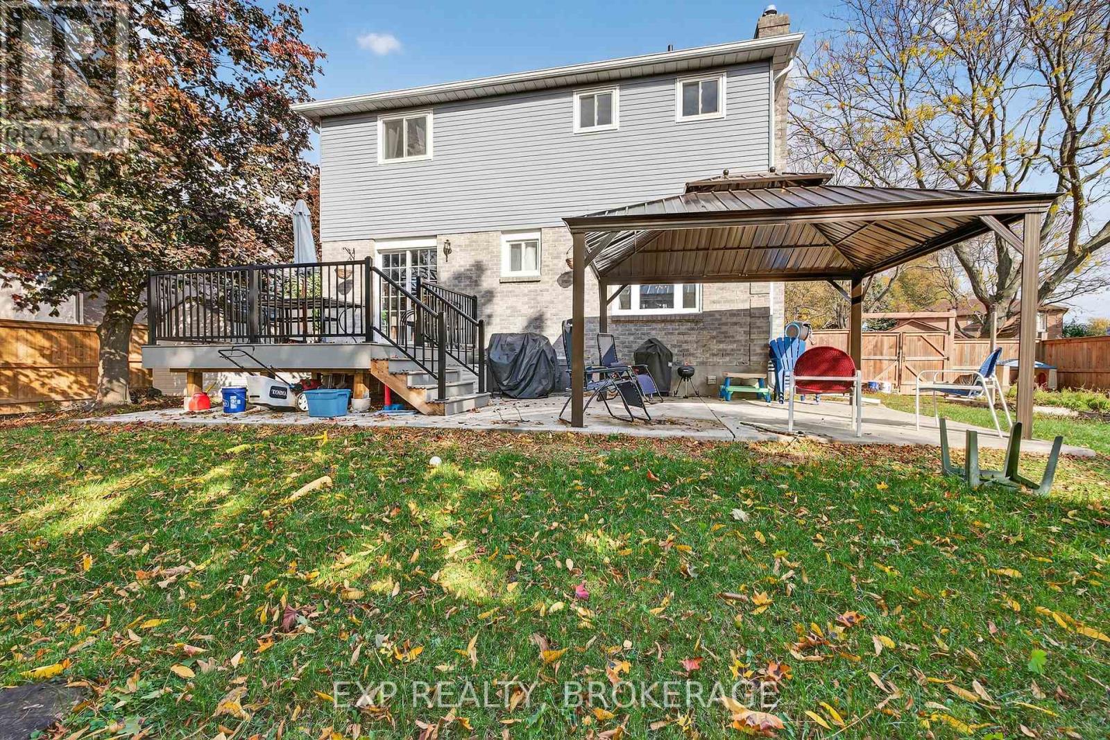 50 Chartwell Crescent, Kingston (Kingston East (Incl Barret Crt)), Ontario  K7K 6P3 - Photo 43 - X12477578