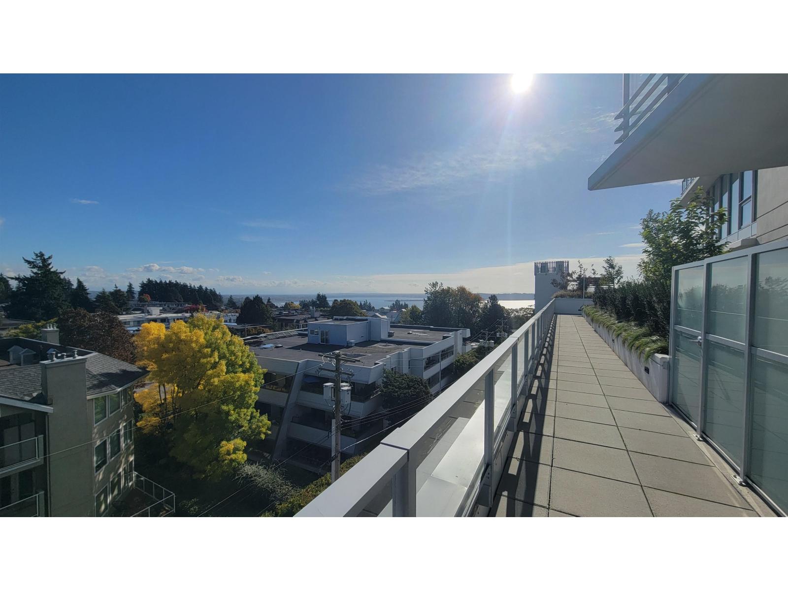 3th 1342 Johnston Road, White Rock, British Columbia  V4B 0C7 - Photo 10 - R3061303