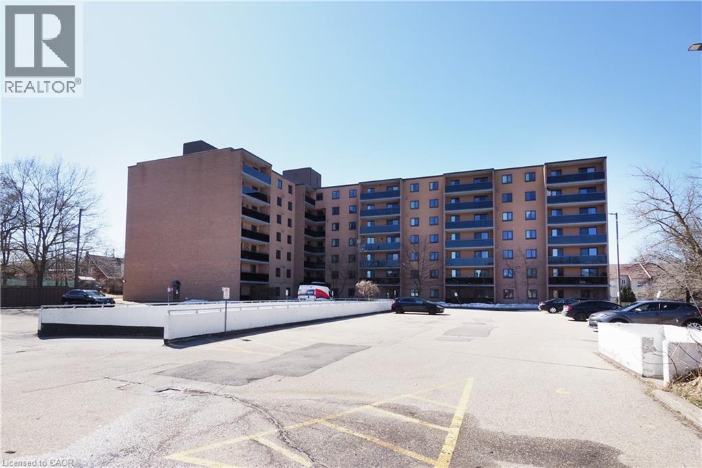 29 West Avenue Unit# 403, Kitchener, Ontario  N2M 5E4 - Photo 1 - 40781590