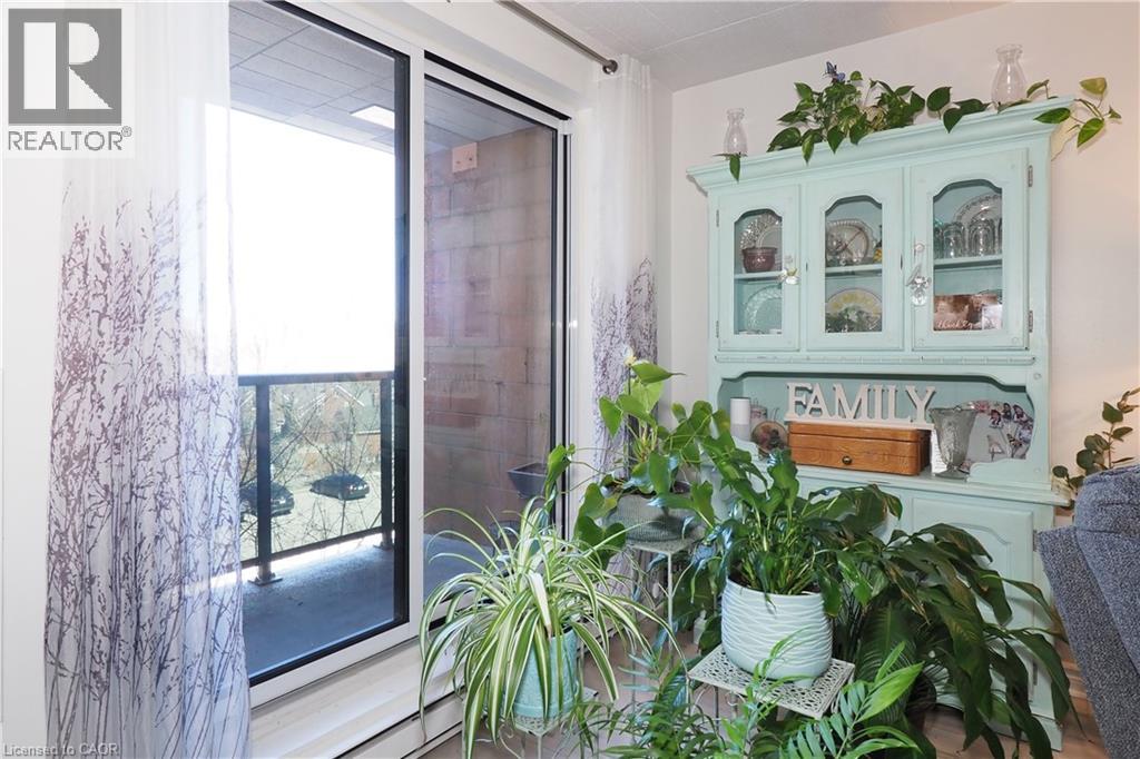 29 West Avenue Unit# 403, Kitchener, Ontario  N2M 5E4 - Photo 12 - 40781590