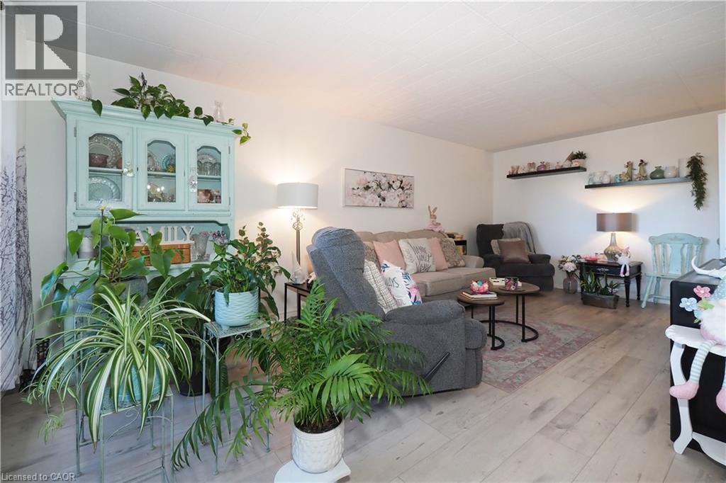 29 West Avenue Unit# 403, Kitchener, Ontario  N2M 5E4 - Photo 6 - 40781590