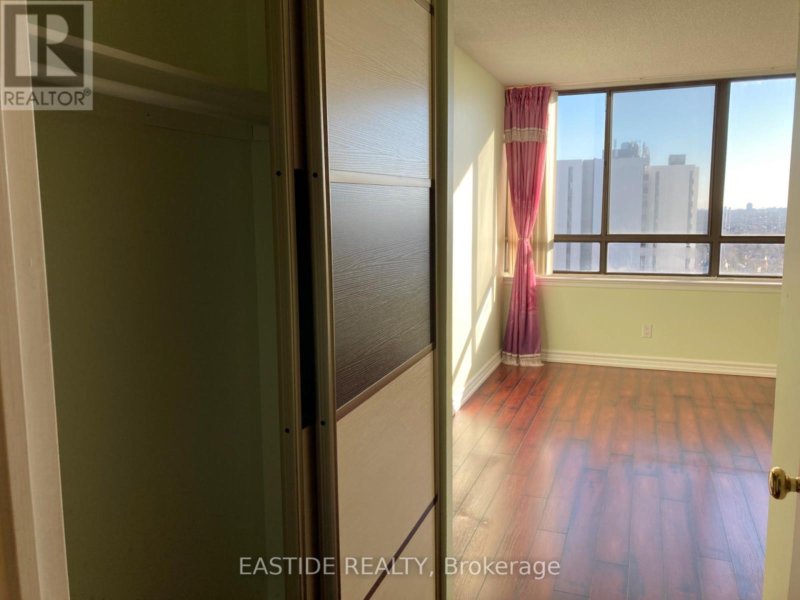 1806 - 55 Bamburgh Circle, Toronto, Ontario  M1W 3V4 - Photo 3 - E12406001