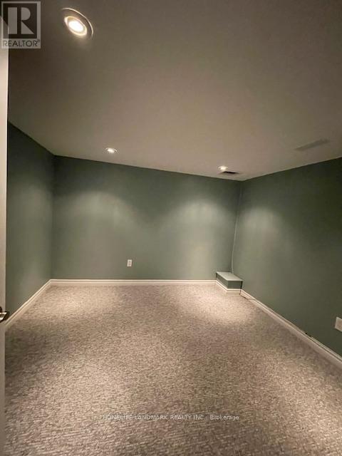2086 Thornlea Drive, Oakville, Ontario  L6L 1K6 - Photo 23 - W12420298