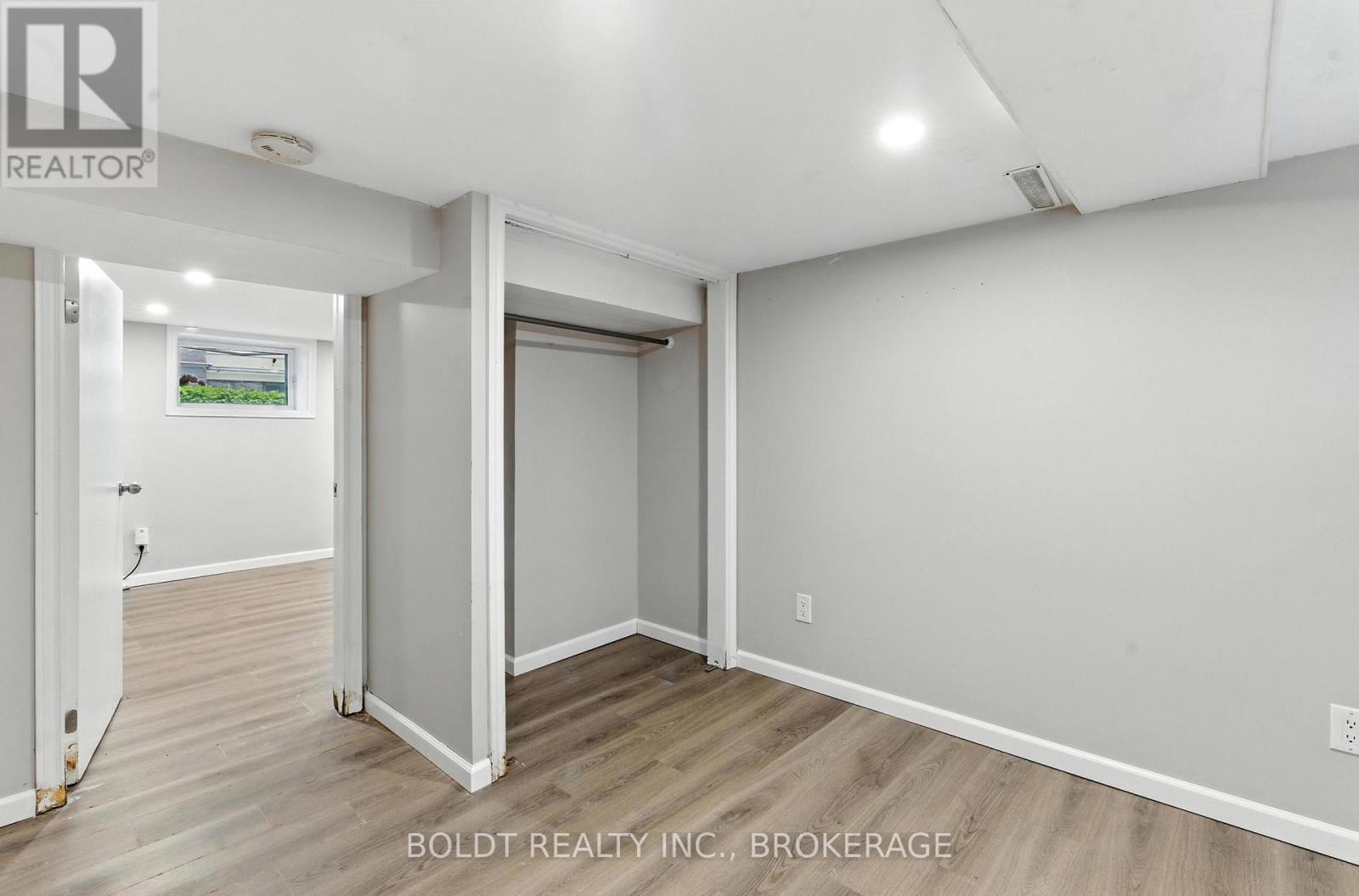 63 Permilla Street, St. Catharines, Ontario  L2S 2G4 - Photo 15 - X12475562