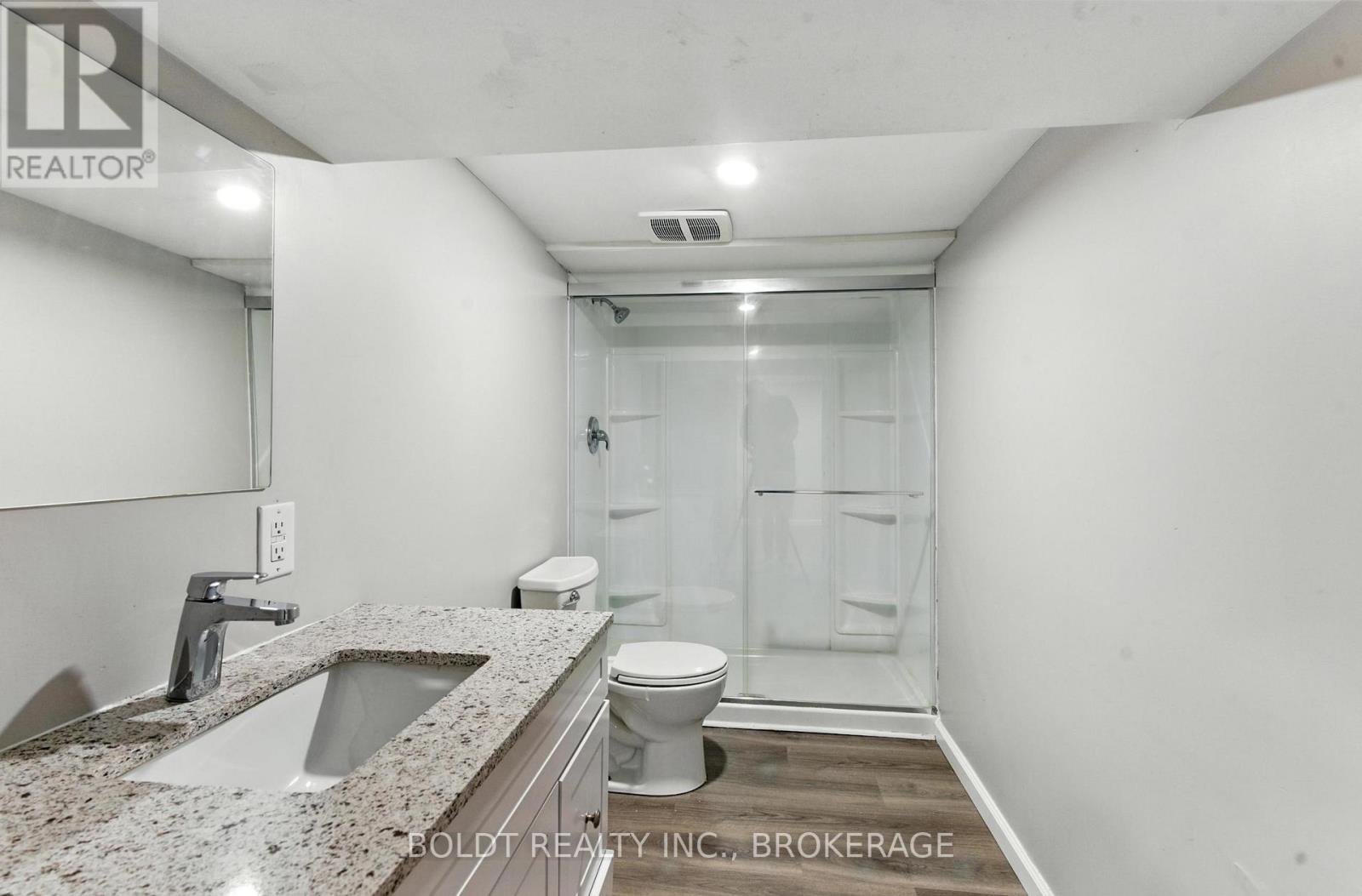 63 Permilla Street, St. Catharines, Ontario  L2S 2G4 - Photo 16 - X12475562