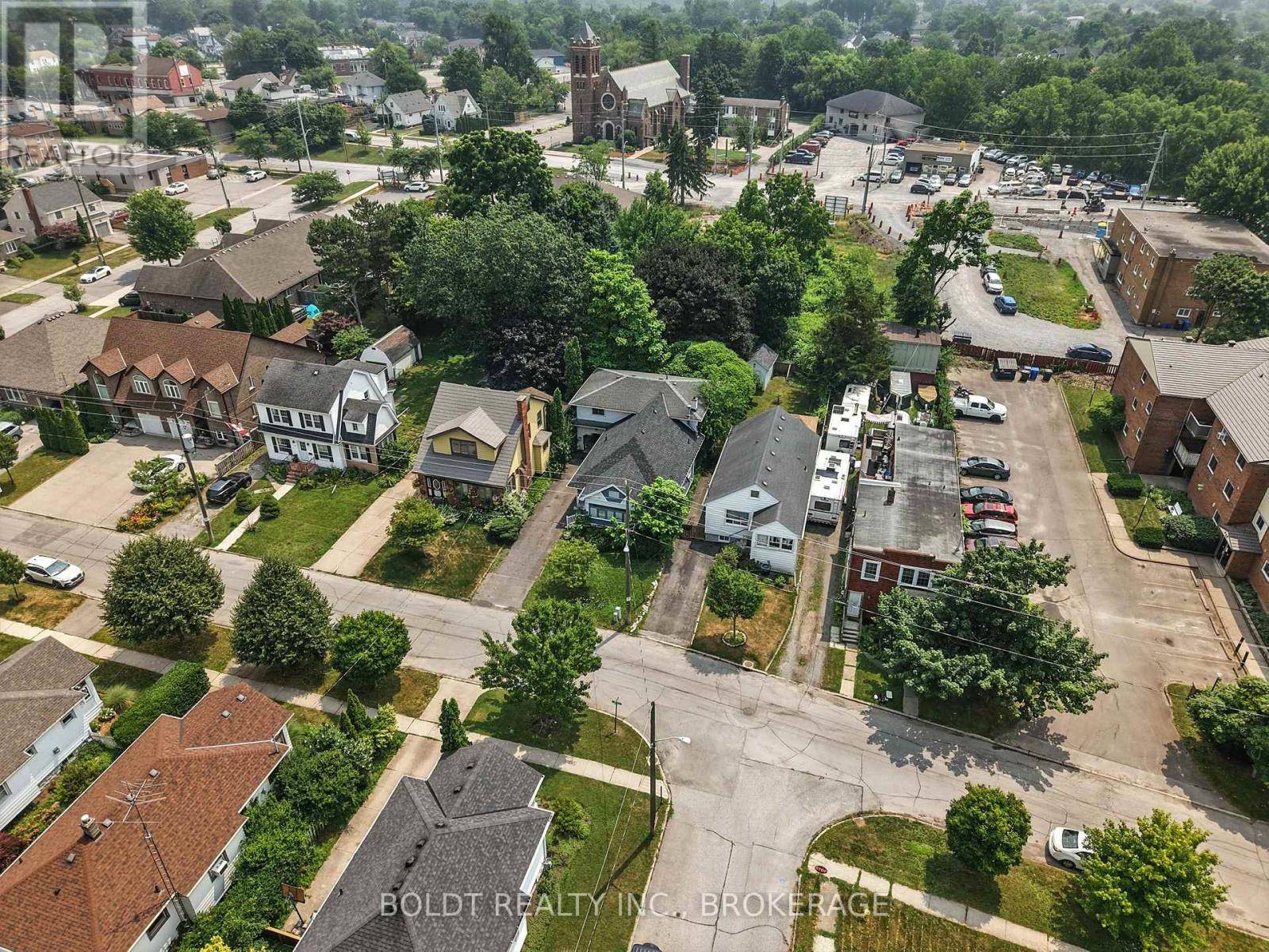 63 Permilla Street, St. Catharines, Ontario  L2S 2G4 - Photo 39 - X12475562
