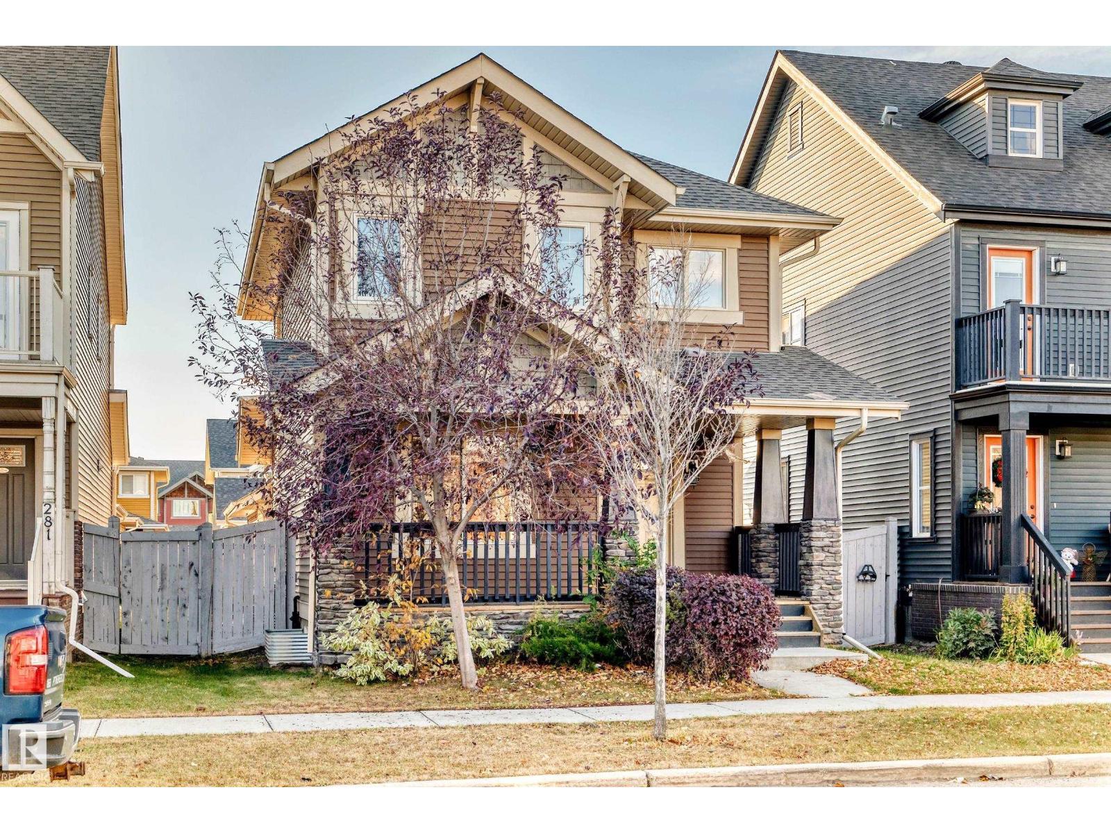 283 Griesbach Rd Nw, Edmonton, Alberta  T5E 6S2 - Photo 3 - E4463158