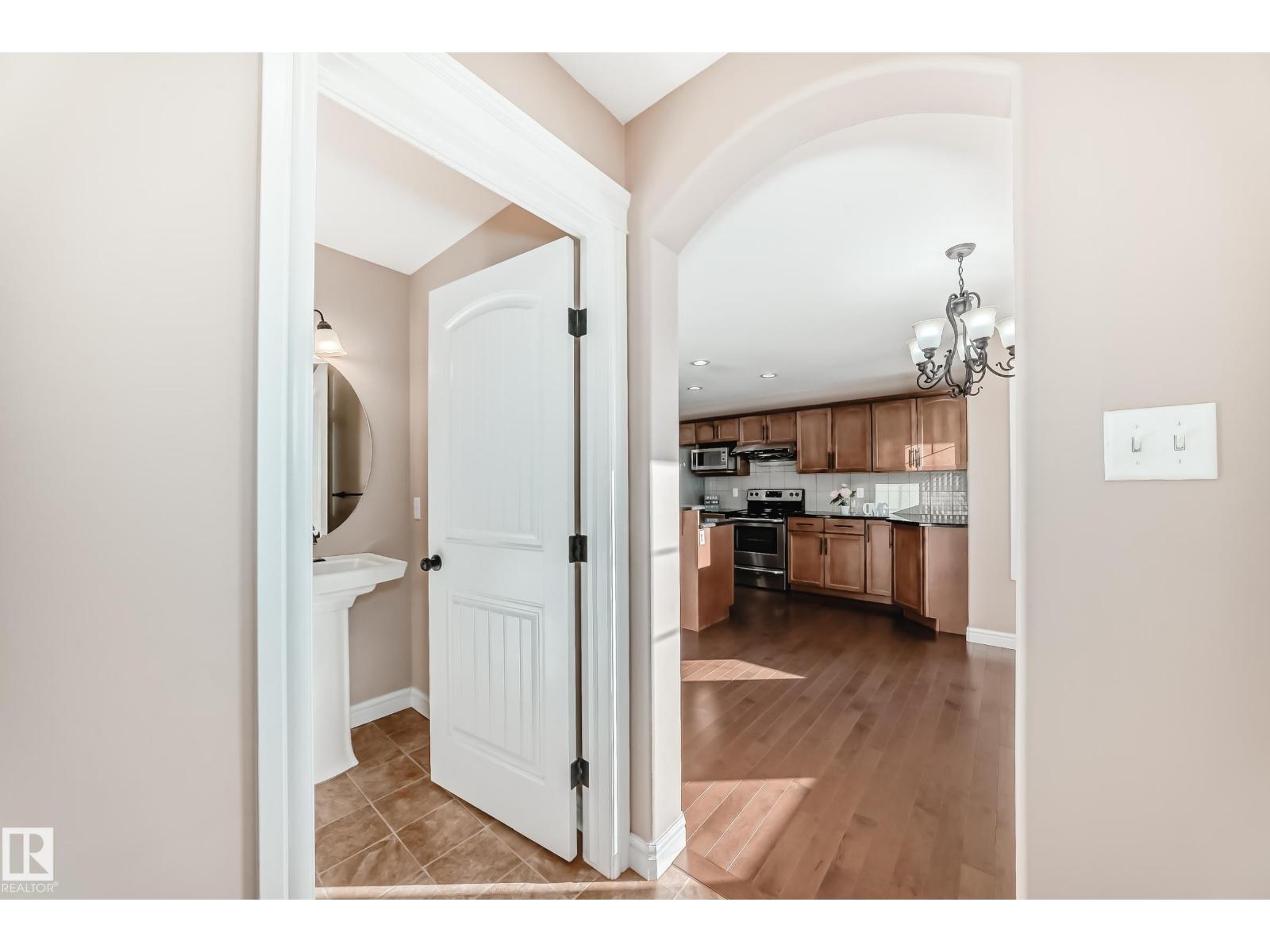 283 Griesbach Rd Nw, Edmonton, Alberta  T5E 6S2 - Photo 31 - E4463158