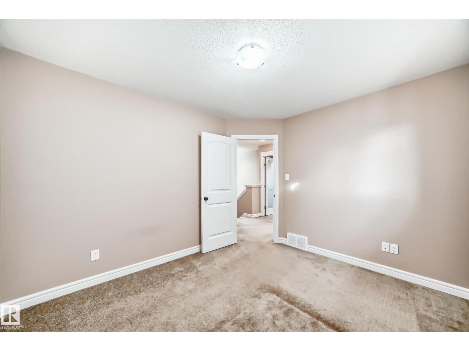 283 Griesbach Rd Nw, Edmonton, Alberta  T5E 6S2 - Photo 44 - E4463158