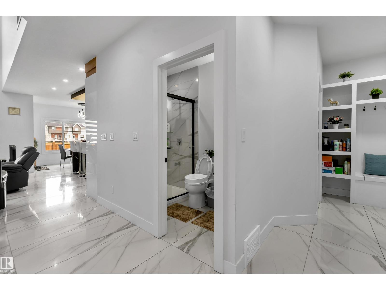 15518 13a Av Sw, Edmonton, Alberta  T6W 1A4 - Photo 6 - E4463159