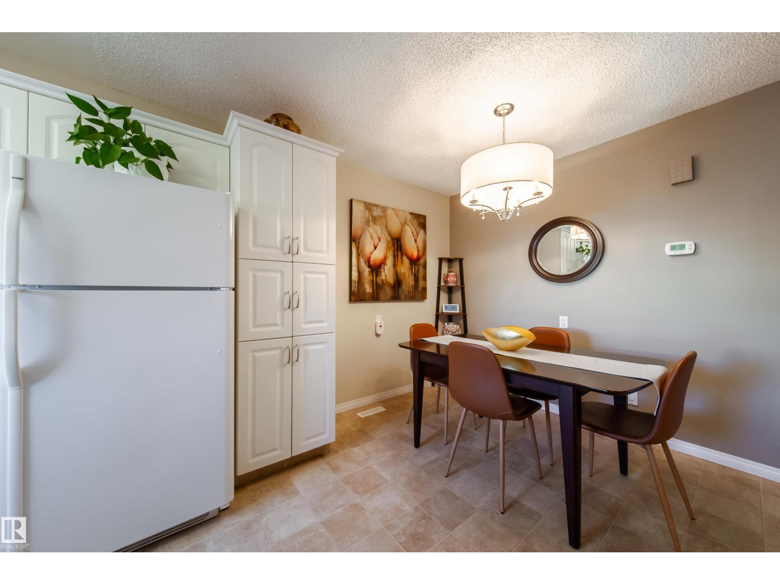 #109 16725 106 St Nw, Edmonton, Alberta  T5X 5G5 - Photo 10 - E4463160