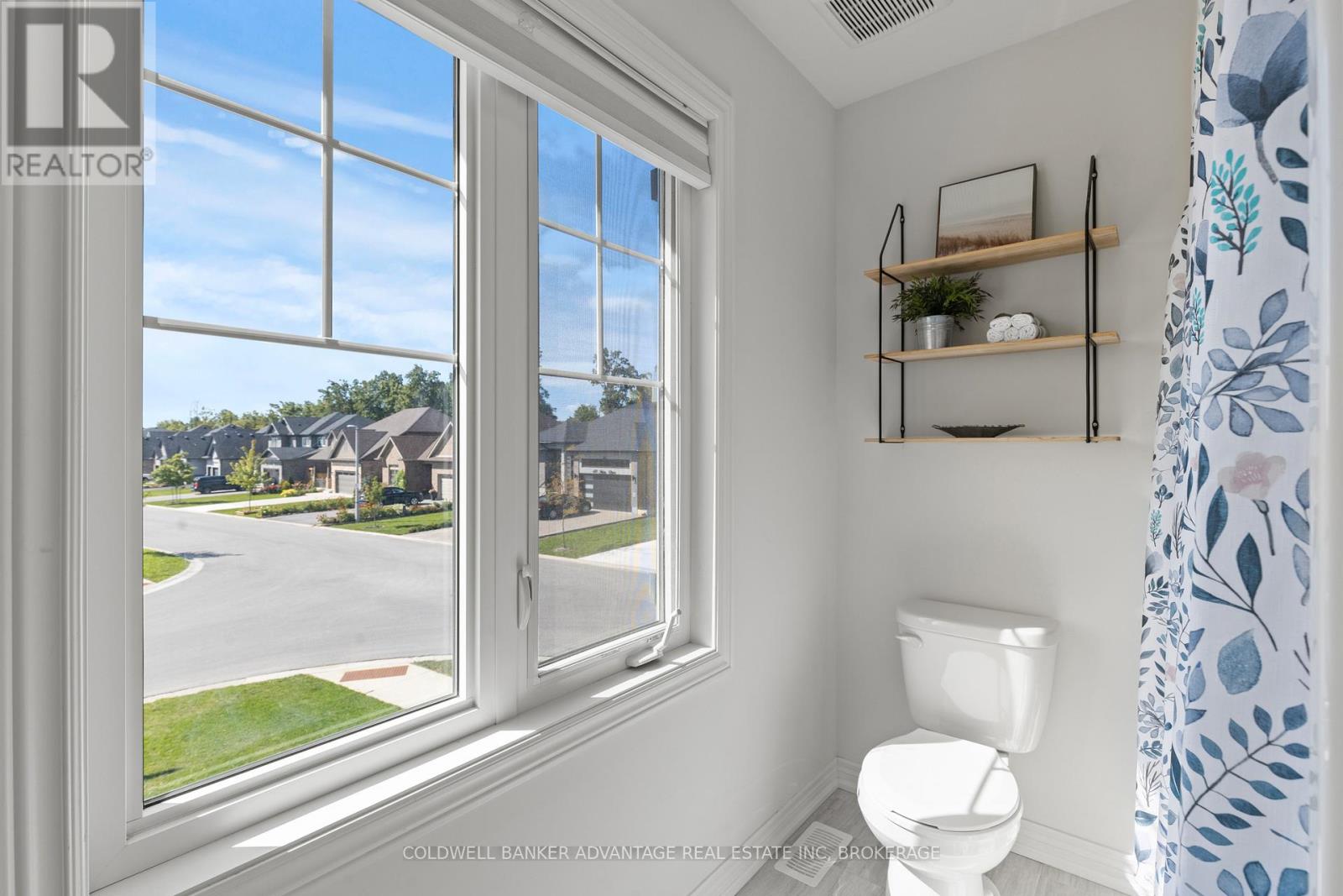 222 Heron Street, Welland, Ontario  L3C 0G7 - Photo 22 - X12477587