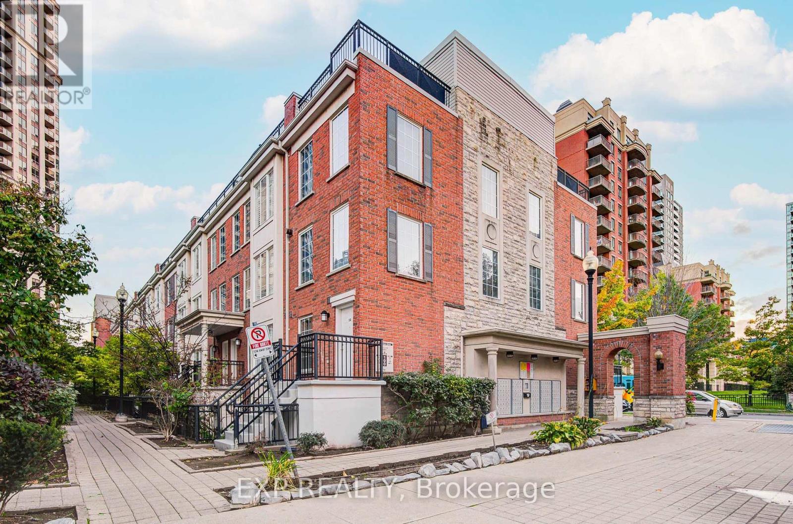 146 - 3 Everson Drive, Toronto, Ontario  M2N 7C2 - Photo 3 - C12477540