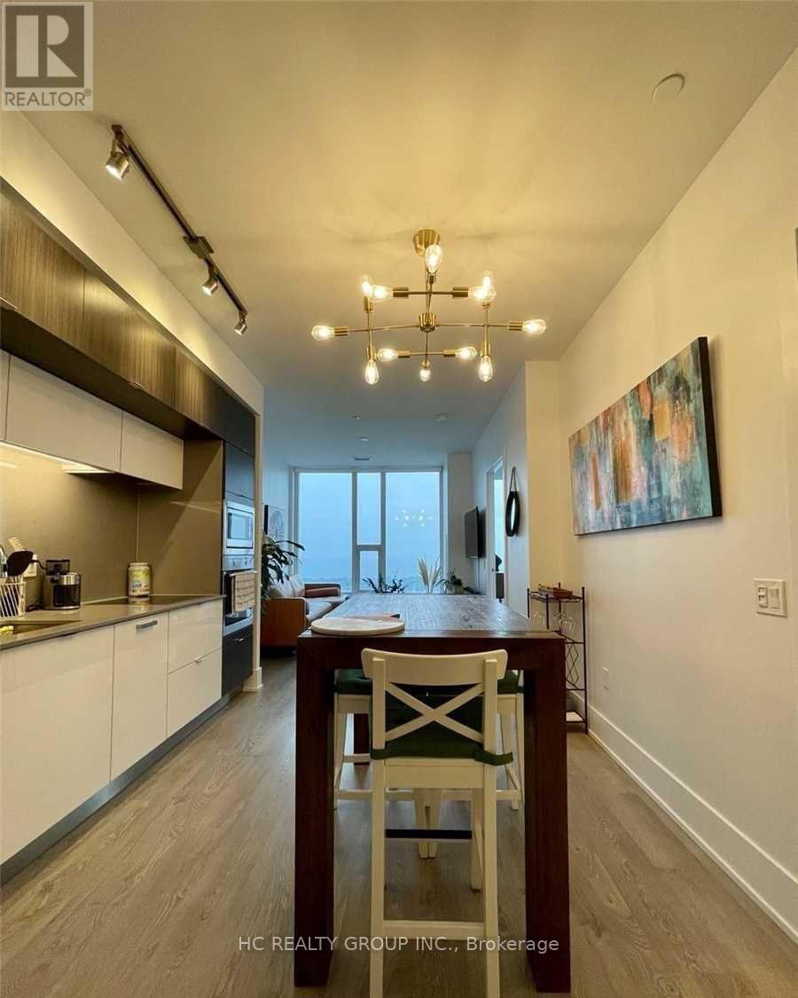 5607 - 10 York Street, Toronto, Ontario  M5J 2L6 - Photo 5 - C12477541