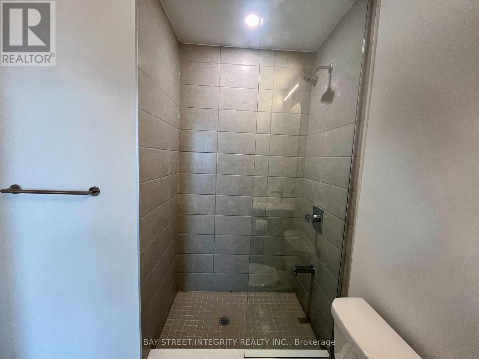 2009 - 15 Richardson Street, Toronto, Ontario  M5A 0Y5 - Photo 7 - C12477550