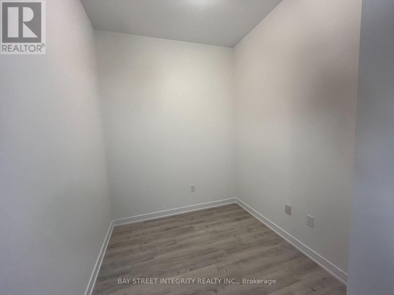 2009 - 15 Richardson Street, Toronto, Ontario  M5A 0Y5 - Photo 9 - C12477550