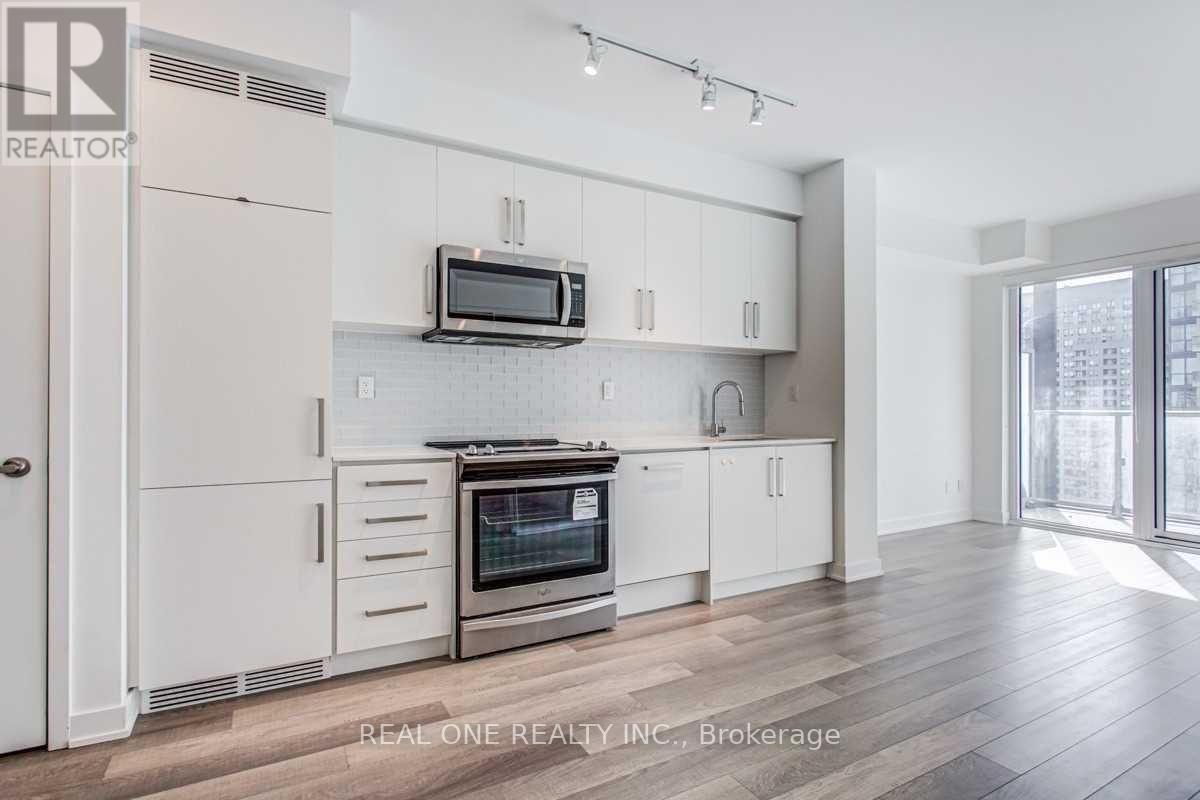 2210 - 5180 Yonge Street, Toronto, Ontario  M2N 5P6 - Photo 4 - C12477562