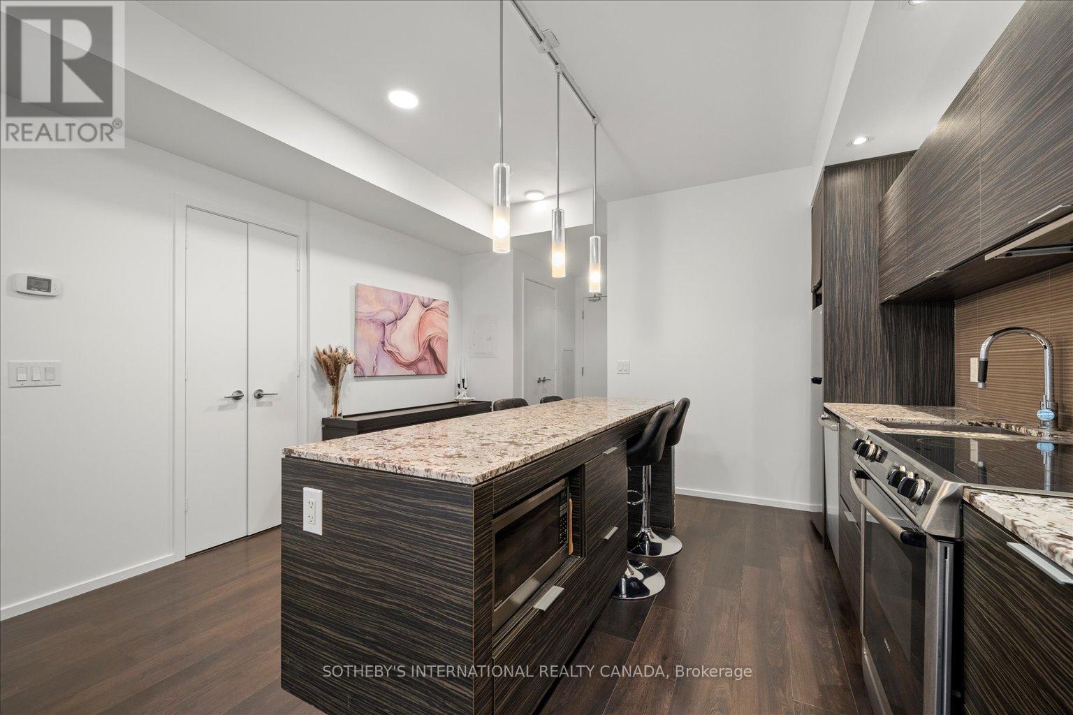 415 - 8 Charlotte Street, Toronto, Ontario  M5V 0K4 - Photo 7 - C12477569