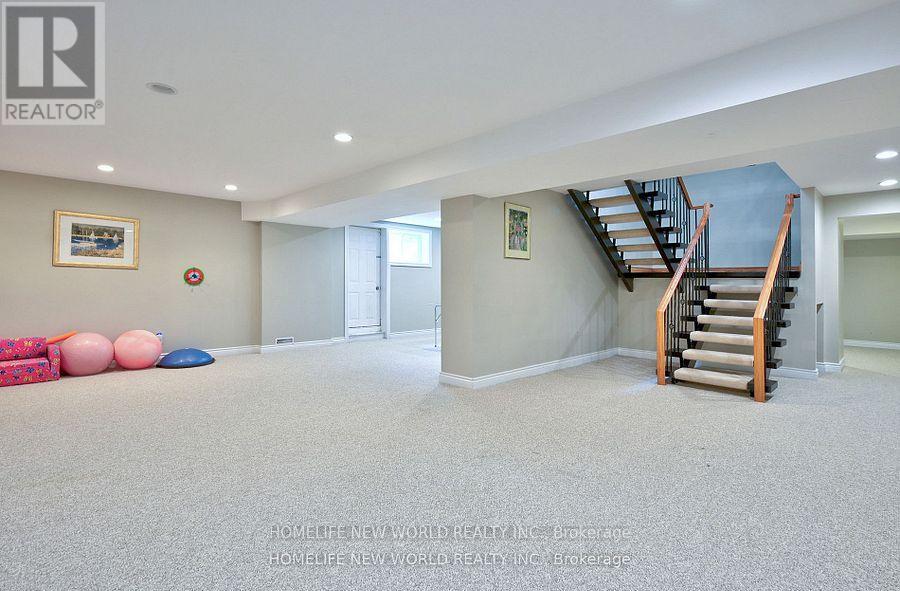 7 Sulgrave Crescent, Toronto, Ontario  M2L 1W5 - Photo 36 - C12477591