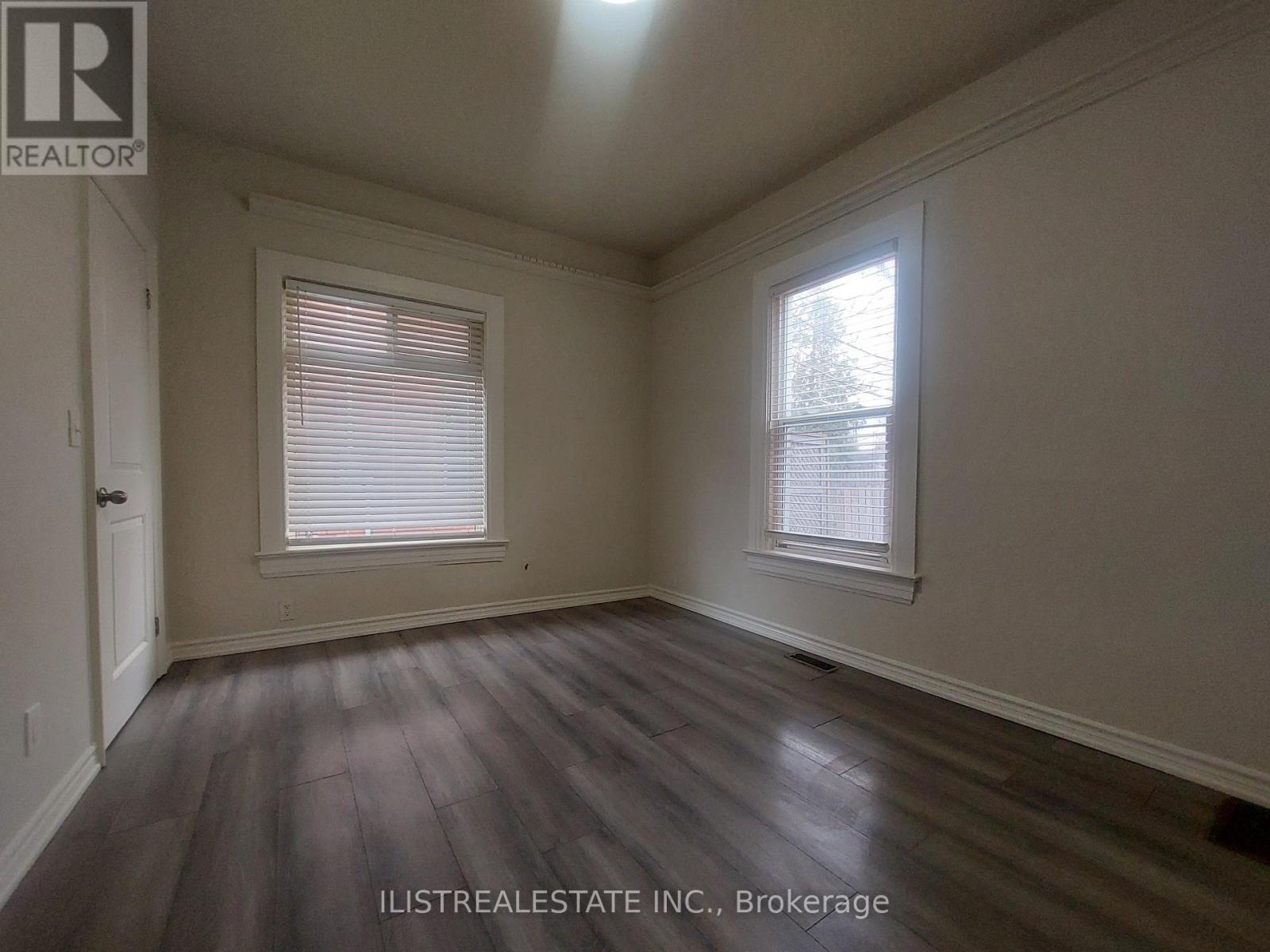 222 Athol Street E, Oshawa, Ontario  L1H 1K3 - Photo 10 - E12477582