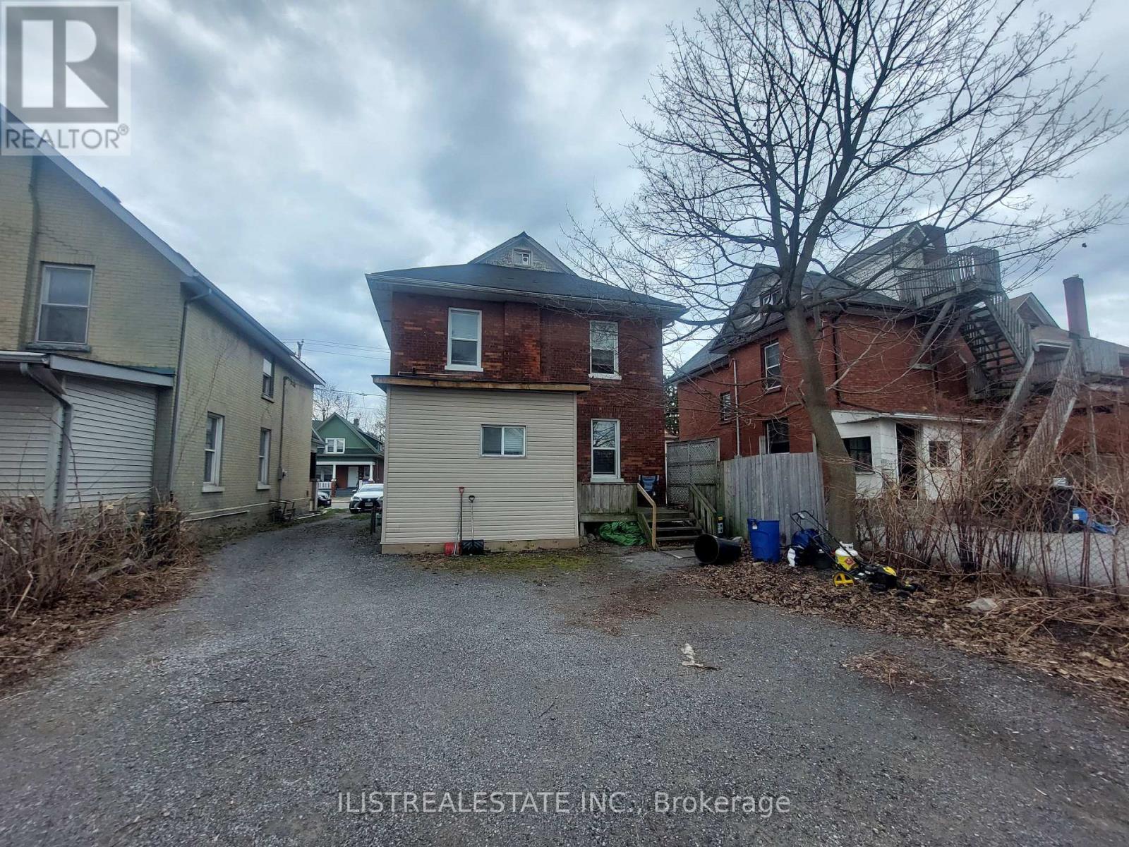 222 Athol Street E, Oshawa, Ontario  L1H 1K3 - Photo 15 - E12477582