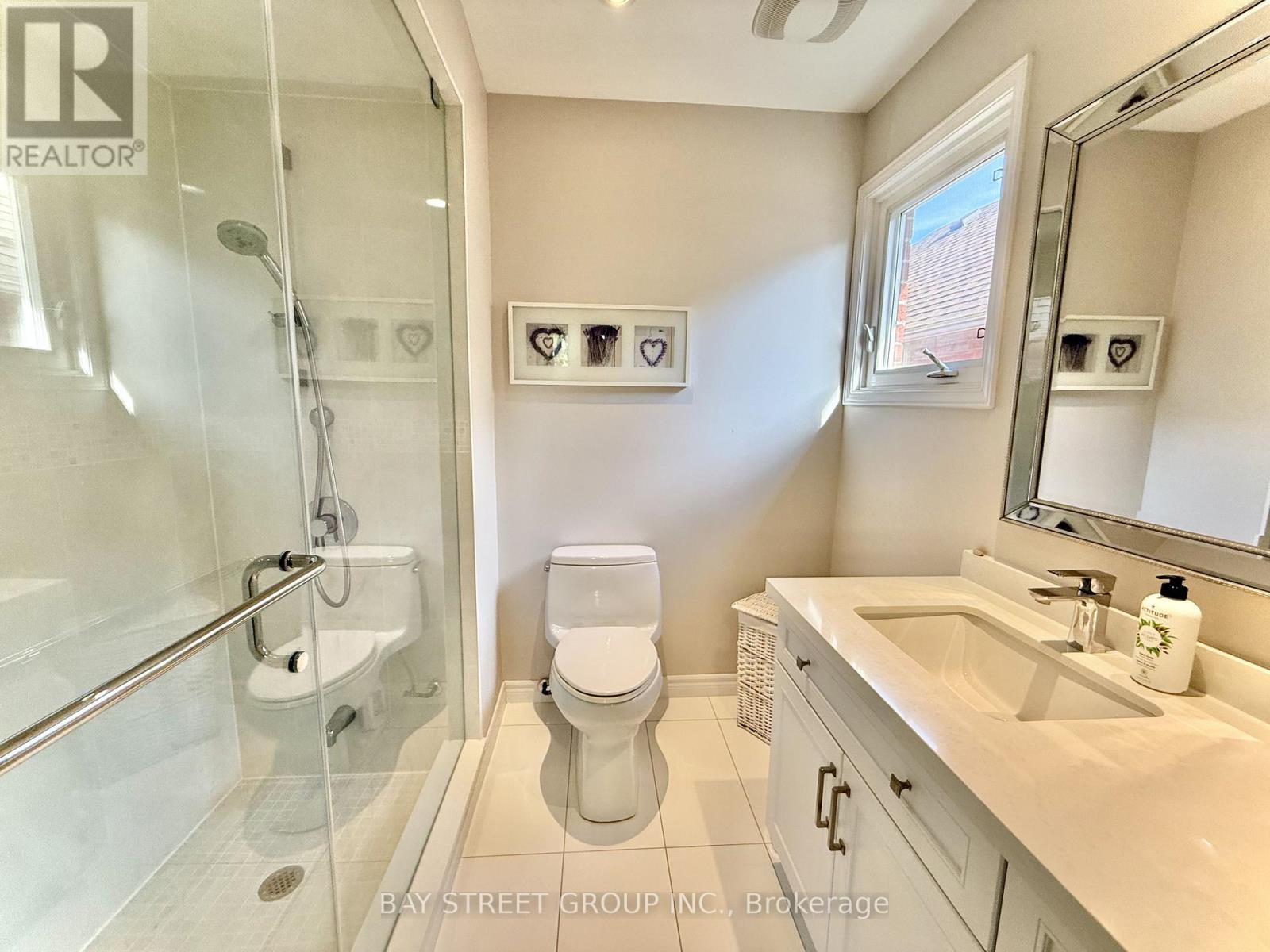 65 Rosedale Heights Drive, Vaughan, Ontario  L4J 4T8 - Photo 23 - N12477538