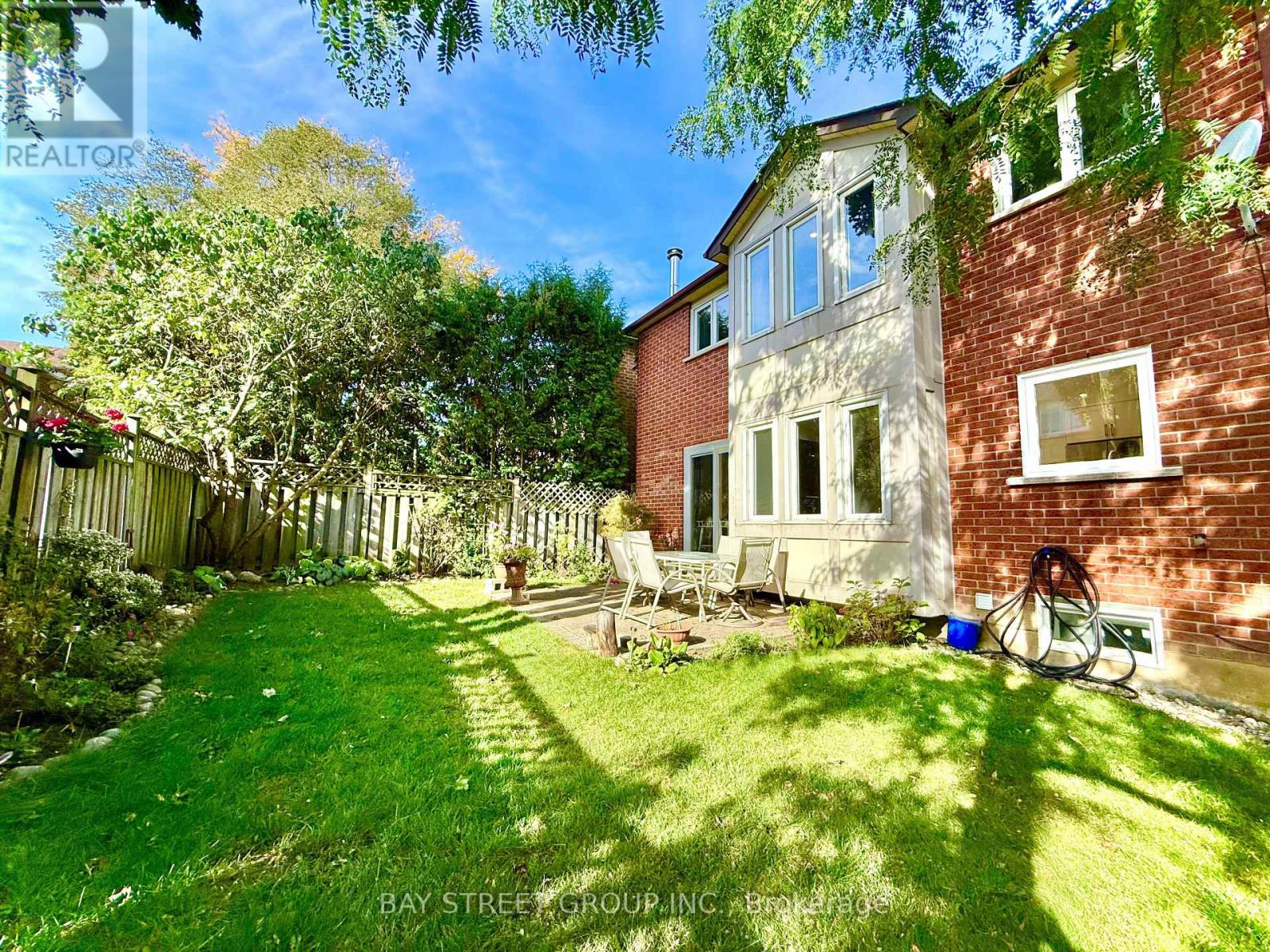 65 Rosedale Heights Drive, Vaughan, Ontario  L4J 4T8 - Photo 34 - N12477538