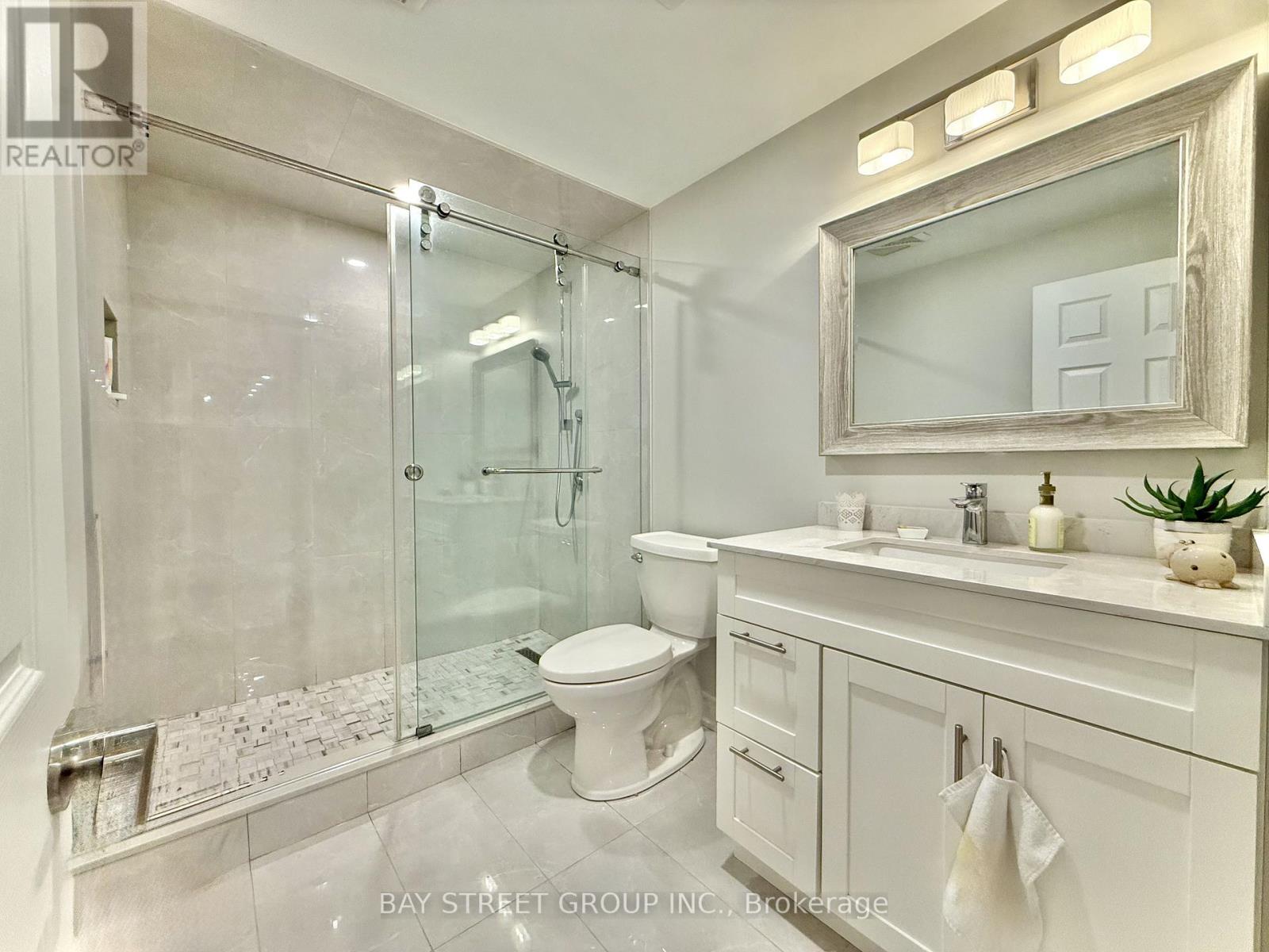 65 Rosedale Heights Drive, Vaughan, Ontario  L4J 4T8 - Photo 46 - N12477538