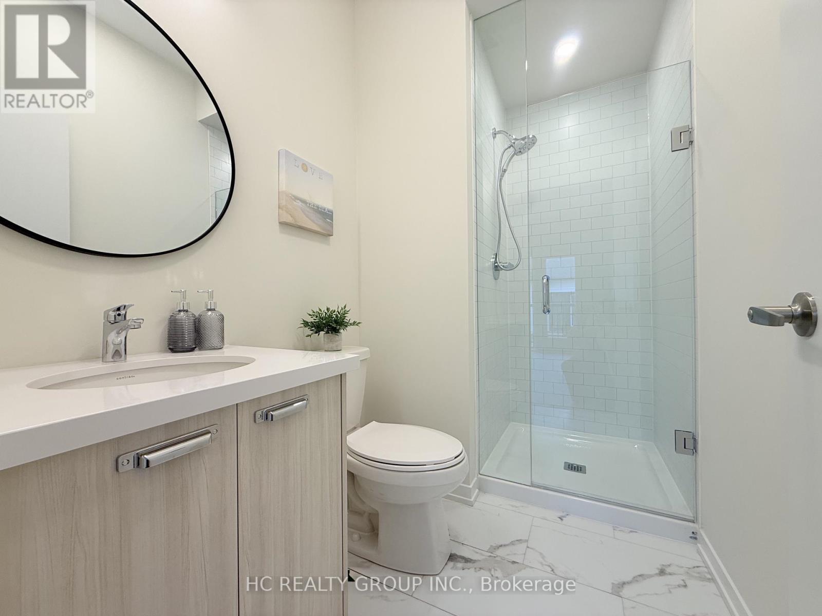 63 Matawin Lane, Richmond Hill, Ontario  L4B 0H8 - Photo 11 - N12477542