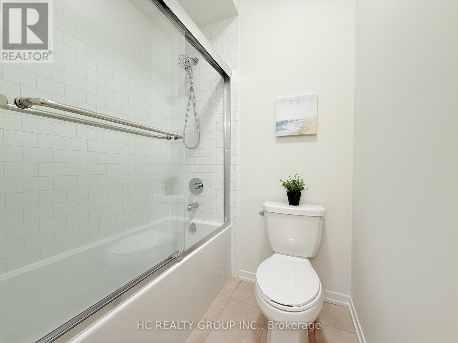 63 Matawin Lane, Richmond Hill, Ontario  L4B 0H8 - Photo 14 - N12477542