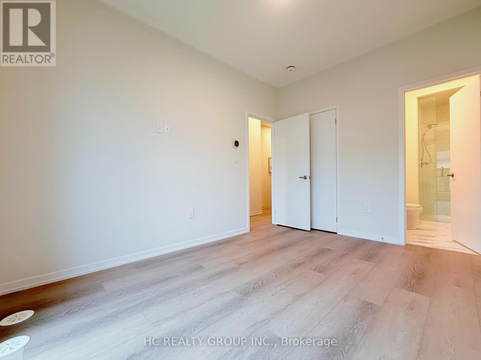 63 Matawin Lane, Richmond Hill, Ontario  L4B 0H8 - Photo 9 - N12477542