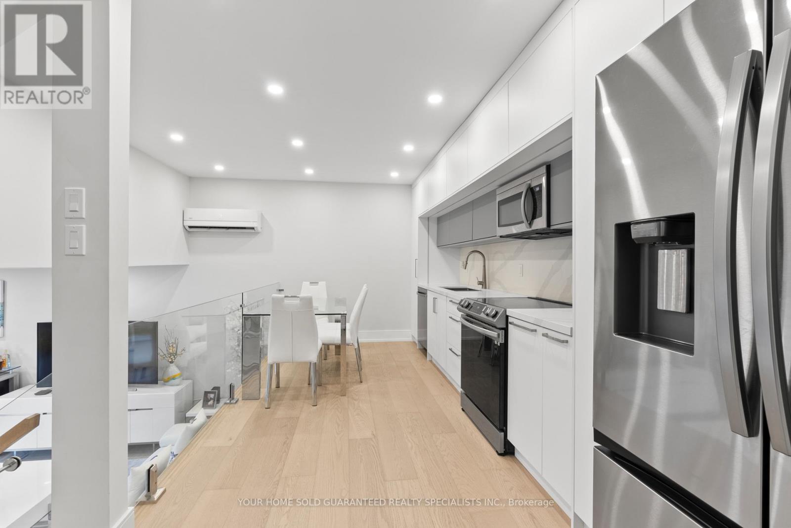 146 Milestone Crescent, Aurora, Ontario  L4G 3M2 - Photo 8 - N12477579