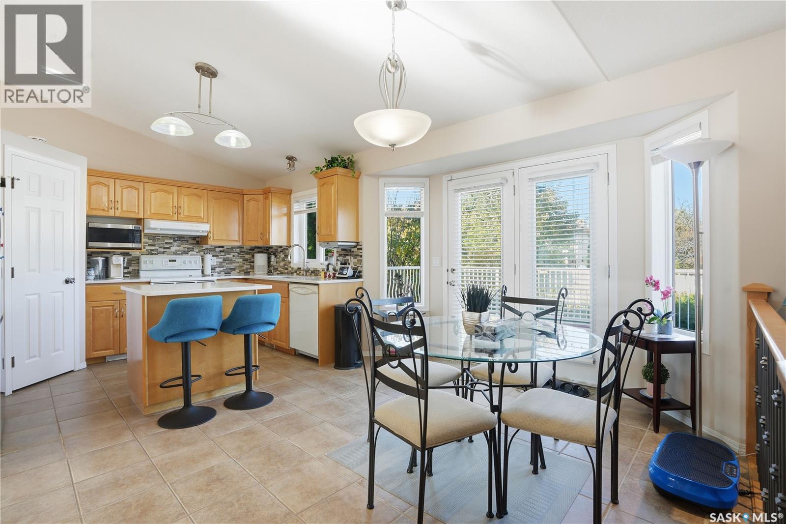 223 Blackburn Crescent, Saskatoon, Saskatchewan  S7V 1E9 - Photo 11 - SK021228