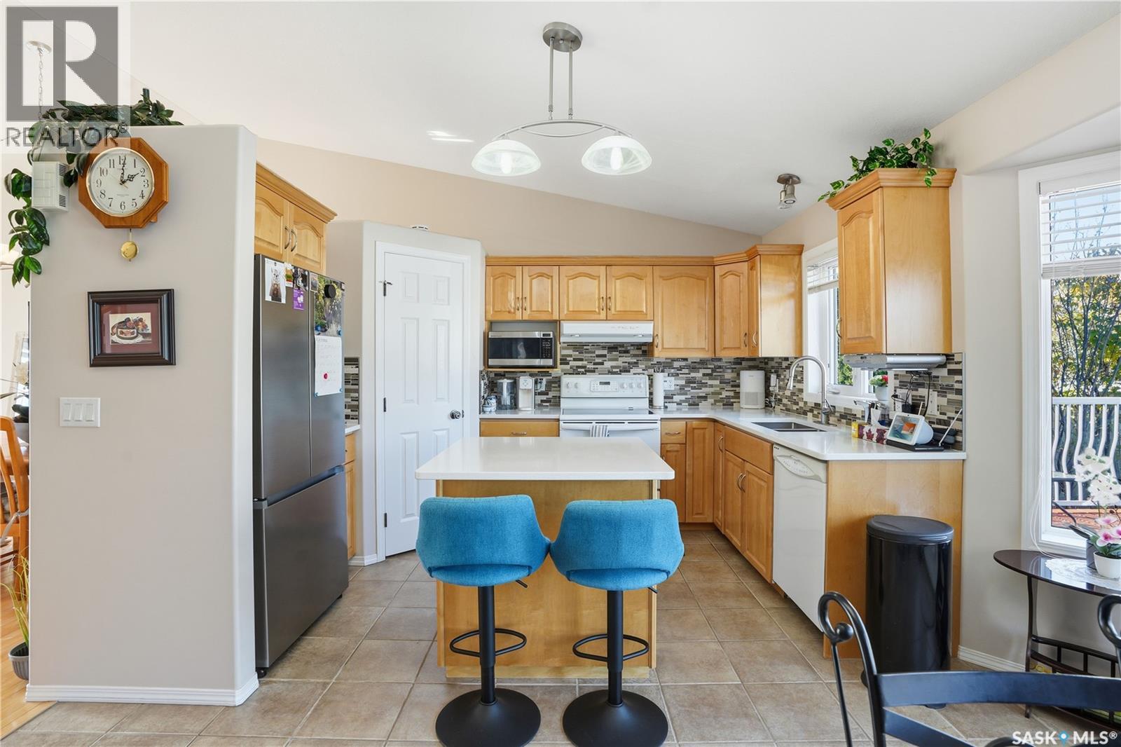 223 Blackburn Crescent, Saskatoon, Saskatchewan  S7V 1E9 - Photo 15 - SK021228