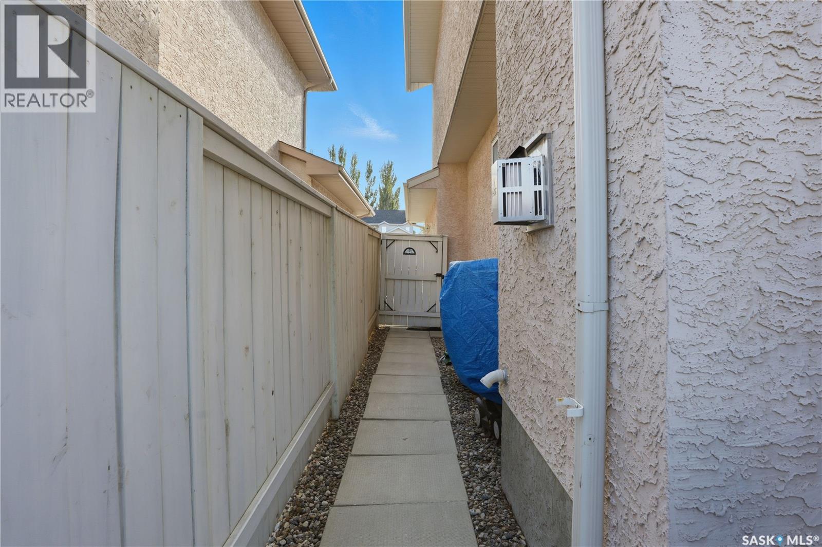 223 Blackburn Crescent, Saskatoon, Saskatchewan  S7V 1E9 - Photo 45 - SK021228