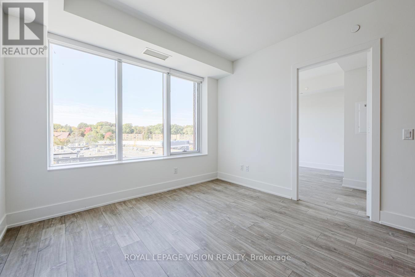 413 - 259 The Kingsway, Toronto, Ontario  M9A 0G2 - Photo 15 - W12477554