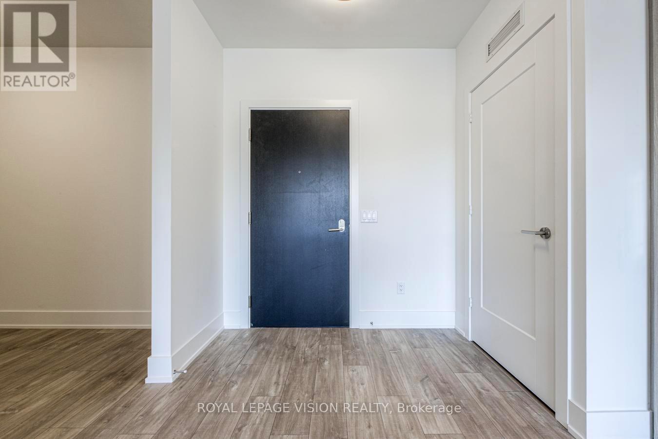413 - 259 The Kingsway, Toronto, Ontario  M9A 0G2 - Photo 5 - W12477554