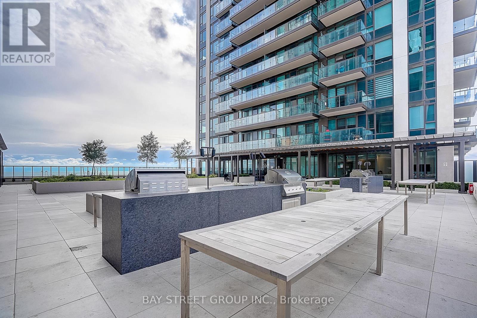 3805 - 1926 Lake Shore Boulevard W, Toronto, Ontario  M6S 1A2 - Photo 30 - W12477556