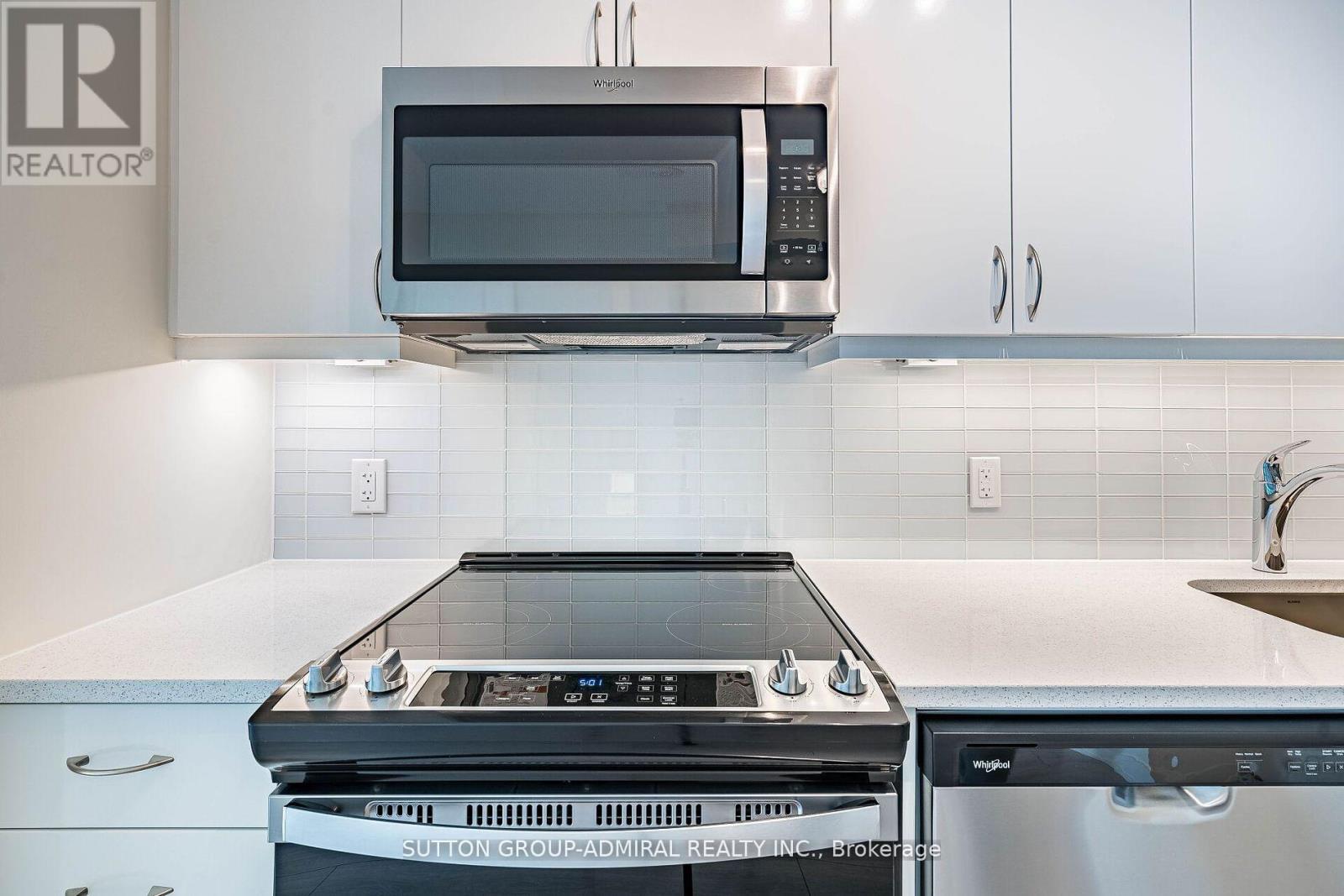 4806 - 38 Annie Craig Drive, Toronto, Ontario  M8V 0G9 - Photo 7 - W12477570